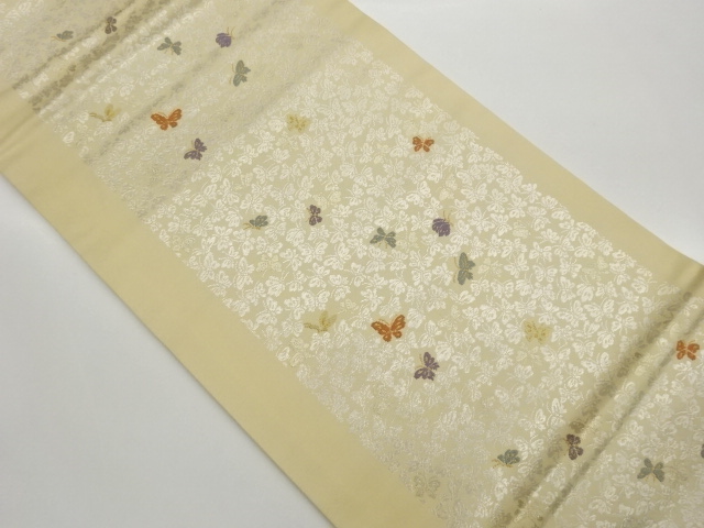 蝶模様織出し開き名古屋帯（額縁仕立て）